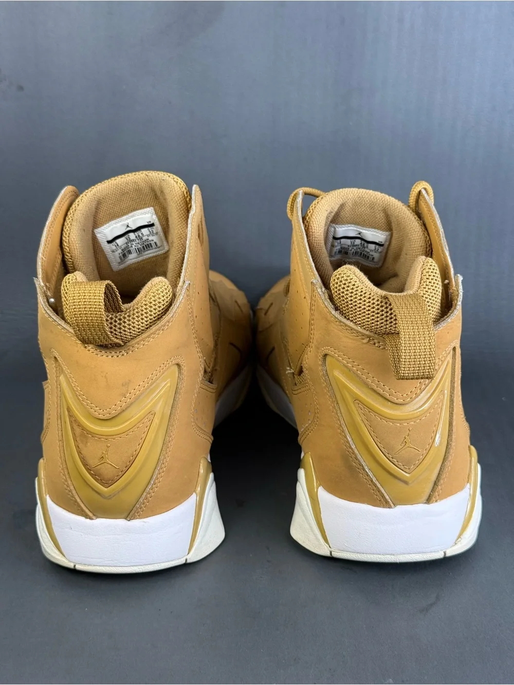 Jordan True Flight Golden Harvest athletic sneaker shoes men’s size 14